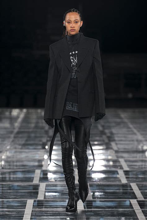 givenchy autumn winter 2022|GIVENCHY .